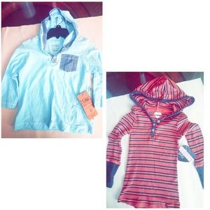 BUNDLE👭🏿 (2) 4T Girl's Hoodies